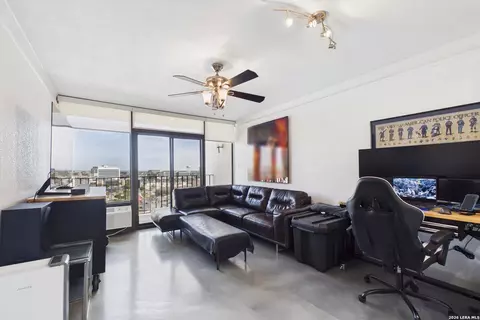 7701 Wurzbach #1803, San Antonio, TX 78229