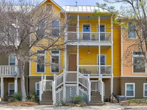 400 E Guenther #2202, San Antonio, TX 78210