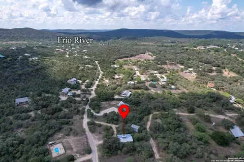 View/Area - 711 Mariposa Ave, Concan, TX 78838 photo 1 of 5