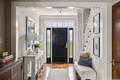 158 Katherine Ct #B, San Antonio, TX 78209