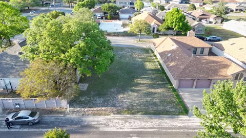 5906 Brook Fls, Windcrest, TX 78239 photo 9