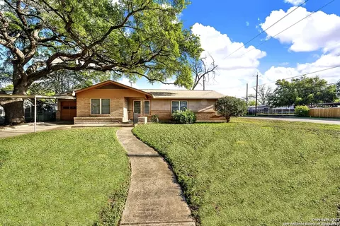 383 Nash Blvd, San Antonio, TX 78223