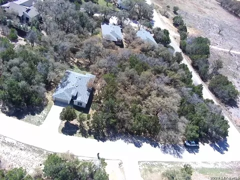2026 Omaha, Lago Vista, TX 78645
