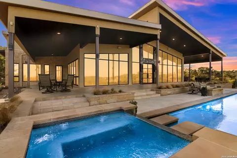 21604 Cielo Rdg, San Antonio, TX 78256