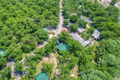 View/Area - 110 Red Wright Rd, Leakey, TX 78873 photo 1 of 3
