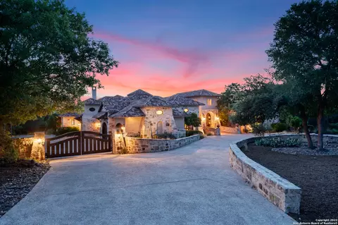 210 Riverwood, Boerne, TX 78006