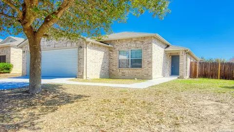 1530 Ambush Crk, San Antonio, TX 78245