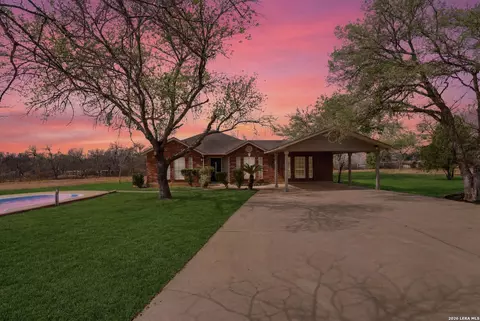 13040 Tomlynn, Atascosa, TX 78002