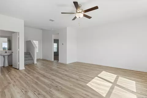 Living - 16174 Farmer, Lytle, TX 78052 photo 3 of 3