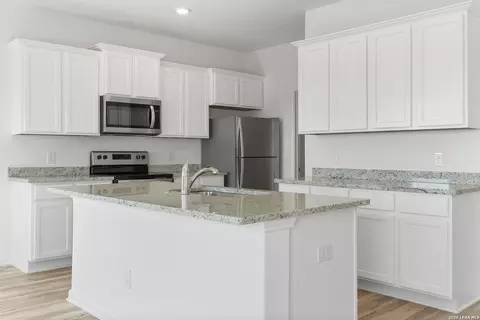 Kitchen - 16174 Farmer, Lytle, TX 78052 photo 1 of 2
