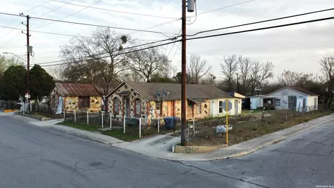 1000 Porter St, San Antonio, TX 78210