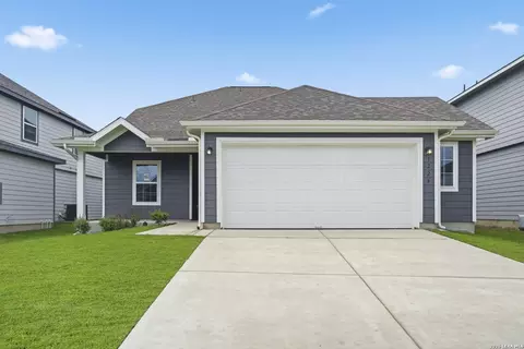 1224 Sweden, Seguin, TX 78155