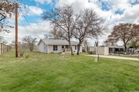 4315 Prelude Pass, Elmendorf, TX 78112