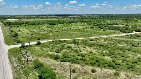 114 Acres County Road 199, Karnes City, TX 78118