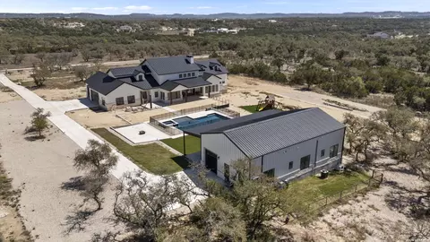 1136 Adyson Rdg, Bulverde, TX 78163