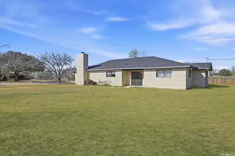 Other - 508 Crouch Ave, Devine, TX 78016 photo 5 of 5