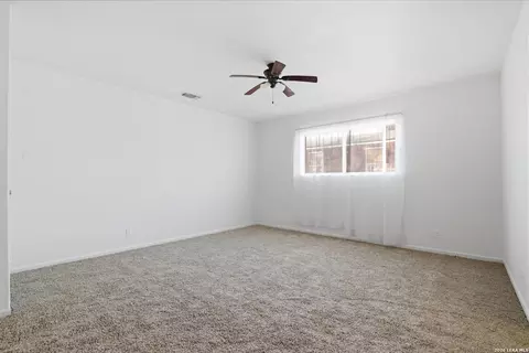 Bedroom - 508 Crouch Ave, Devine, TX 78016 photo 1 of 8