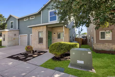 6723 Utopia Hts, San Antonio, TX 78223