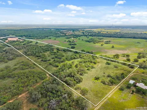 3141 Zion Hl, Seguin, TX 78155