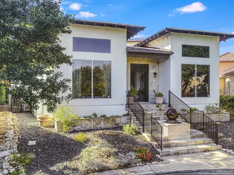 17 Aston Gln, San Antonio, TX 78257