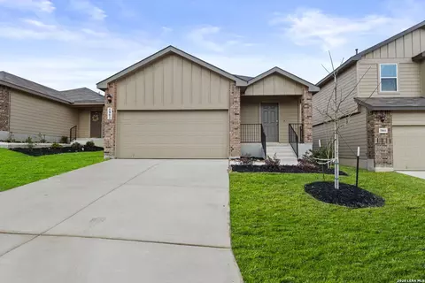 5862 Cosmic Crisp, San Antonio, TX 78252