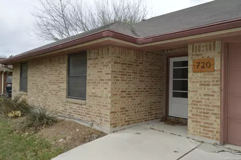 720 Belmont, New Braunfels, TX 78130