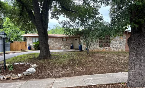230 Tammy Dr, San Antonio, TX 78216