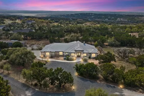 948 Lazy Diamond, Canyon Lake, TX 78133
