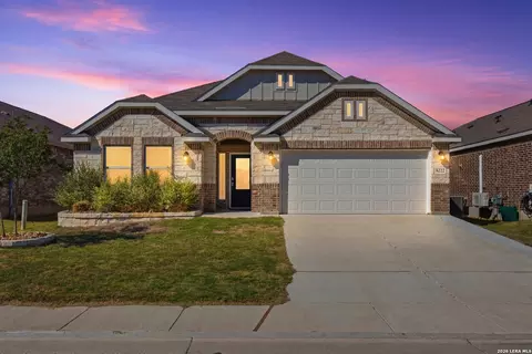 5922 Corsicana Way, Seguin, TX 78155
