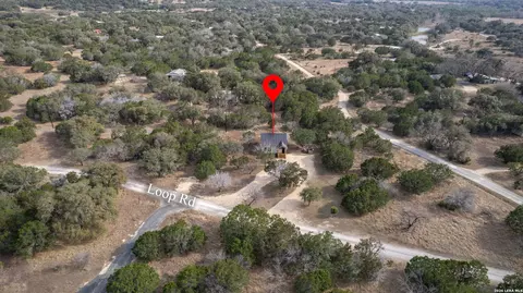 View/Area - 60 Loop, Uvalde, TX 78801 photo 2 of 10