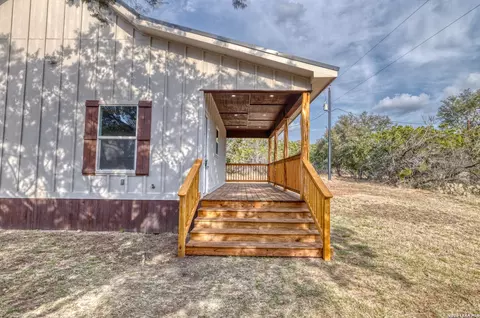 Exterior - 60 Loop, Uvalde, TX 78801 photo 4 of 9