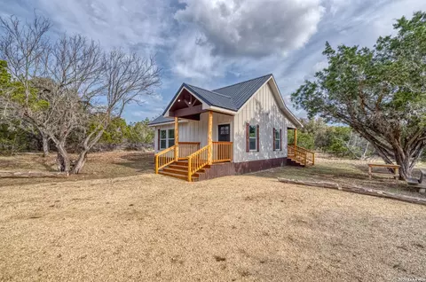 Exterior - 60 Loop, Uvalde, TX 78801 photo 2 of 9