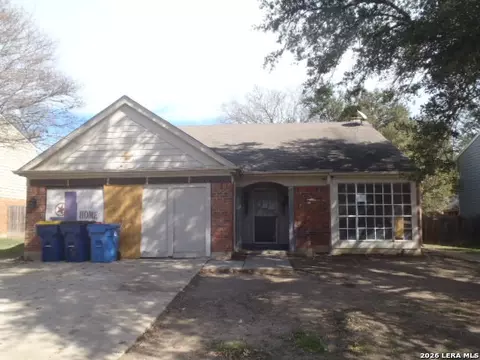 325 Sunrose Ln, Cibolo, TX 78108
