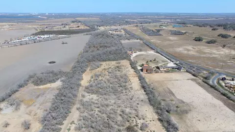 44 Ac S Loop 1604 E, Elmendorf, TX 78112 photo 9