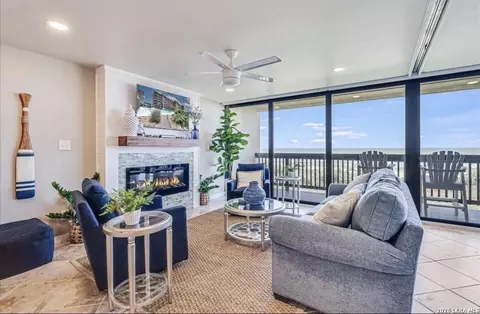 6021 State Highway 361 #203, Port Aransas, TX 78373