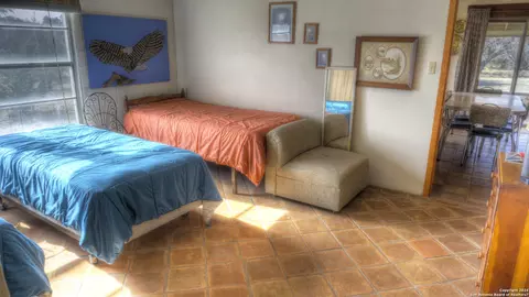 Bedroom - 22 Squirrel Bnd, Uvalde, TX 78801 photo 3 of 4
