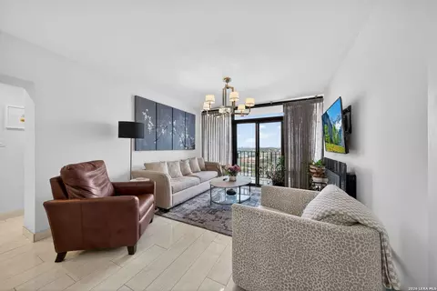 7701 Wurzbach #2006, San Antonio, TX 78229