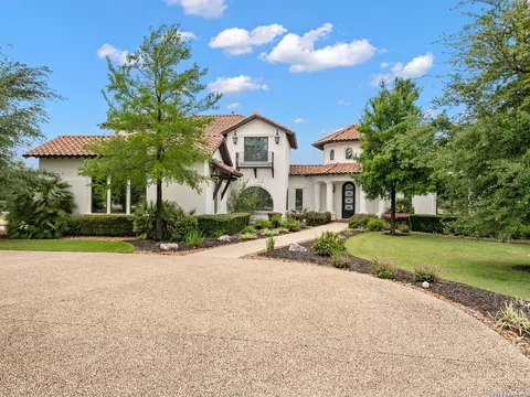 203 Wellesley Lndg, Shavano Park, TX 78231