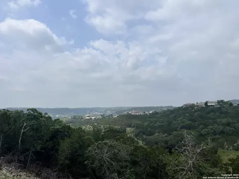 120 Hannah Ln # R, Boerne, TX 78006