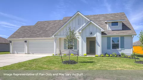 383 Kolbo Crossing Cv, Lockhart, TX 78644