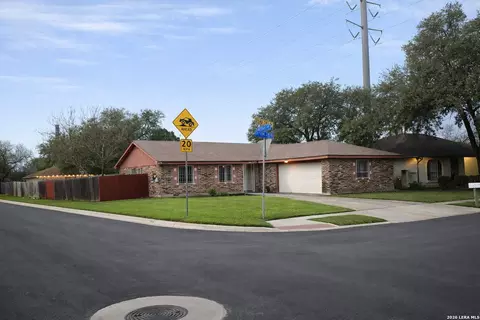 4802 Crystal Crk, San Antonio, TX 78238