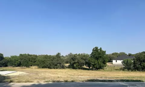 00 River Blf, Castroville, TX 78009