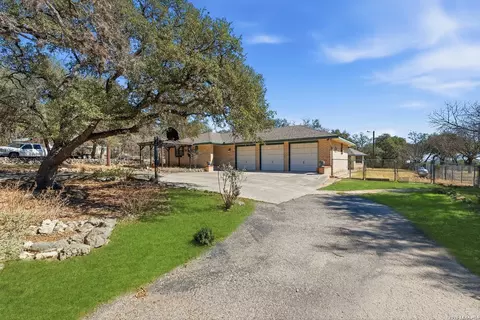30240 Bulverde Hills Dr, Bulverde, TX 78163