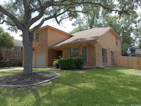 1019 Hedgestone, San Antonio, TX 78258
