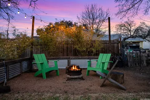 627 W Ridgewood, San Antonio, TX 78212