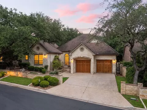 84 Westcourt Ln, San Antonio, TX 78257