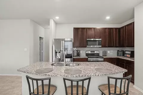 125 Saddle Breeze, Cibolo, TX 78108