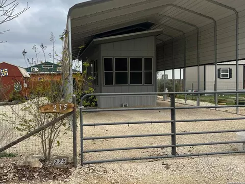 275 Siesta, Bandera, TX 78003
