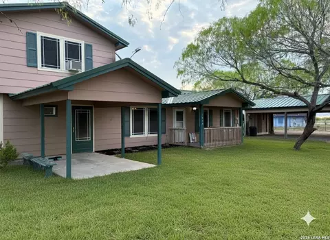 1019 County Road 350, Orange Grove, TX 78372