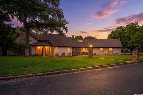 403 Candlelight, Fredericksburg, TX 78624